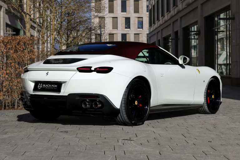 Ferrari roma spider 2025 - Image 4