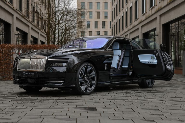 Rolls-Royce spectre - Image 6
