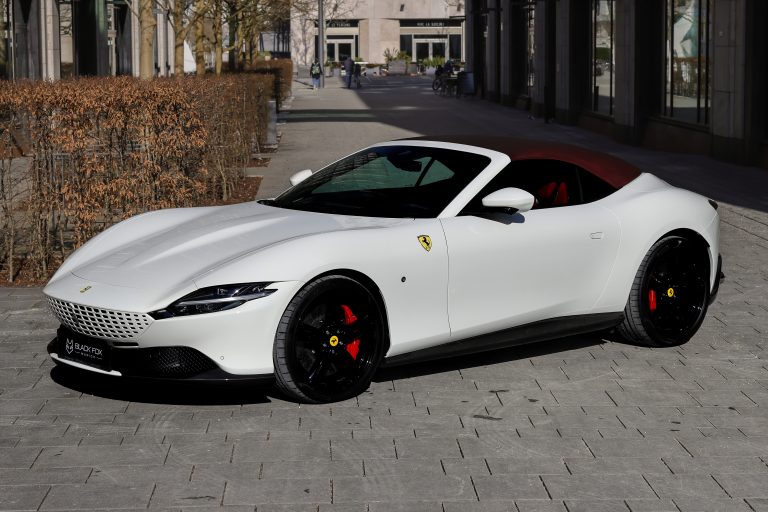 Ferrari roma spider 2025 - Image 9
